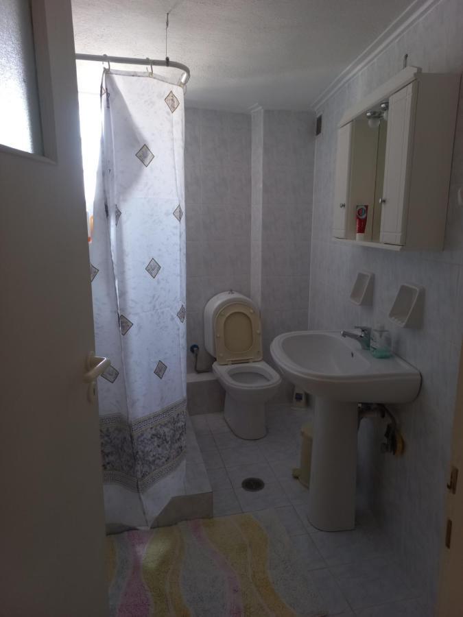 Great Apartment With Parking In The City Center Tripoli Exterior photo
